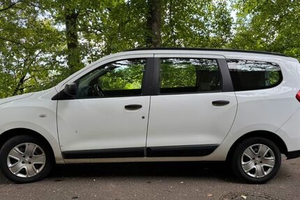 Dacia Lodgy 223.066 km 4.450 &euro; Freiburg im Breisgau 79106
