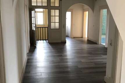 Wohnung Breisach Breisach (Kernstadt) - 5 Zimmer, 152 m&sup2;, 1.100&euro; | Angebot:26948923
