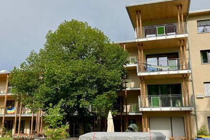 Schönes Zimmer mit Bad in Wohnprojekt für 4 Wochen im August