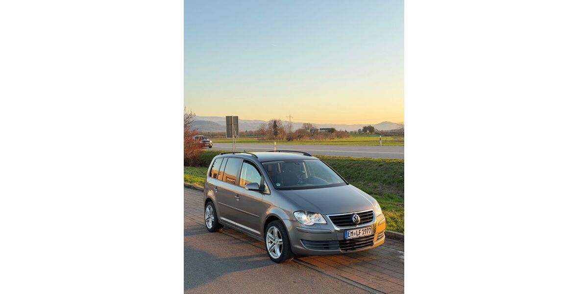 VW Touran 253.000 km 3.500 &euro; Teningen 79331
