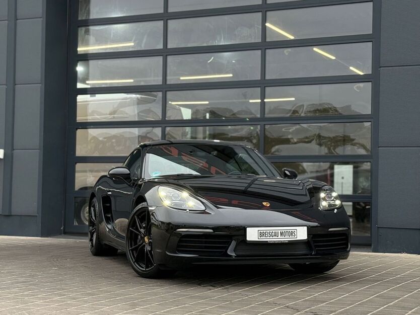 Porsche Cayman 18.000 km 69.900 € Badenweiler 79410