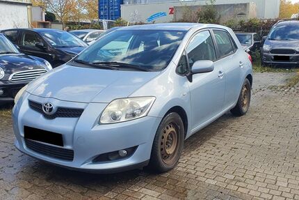 Toyota Auris 349.619 km 1.500 € Freiburg 79108