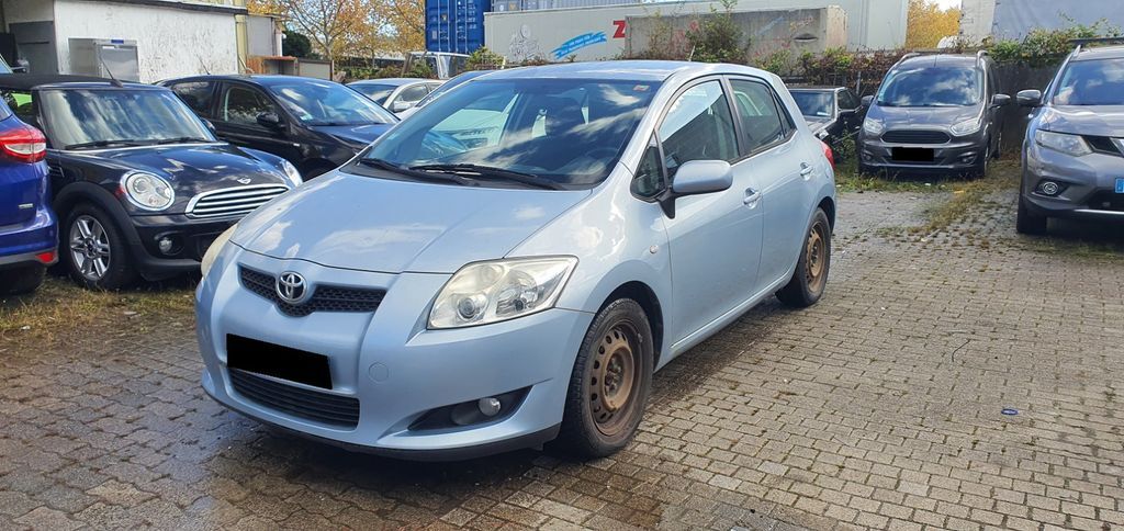 Toyota Auris 349.619 km 1.500 € Freiburg 79108