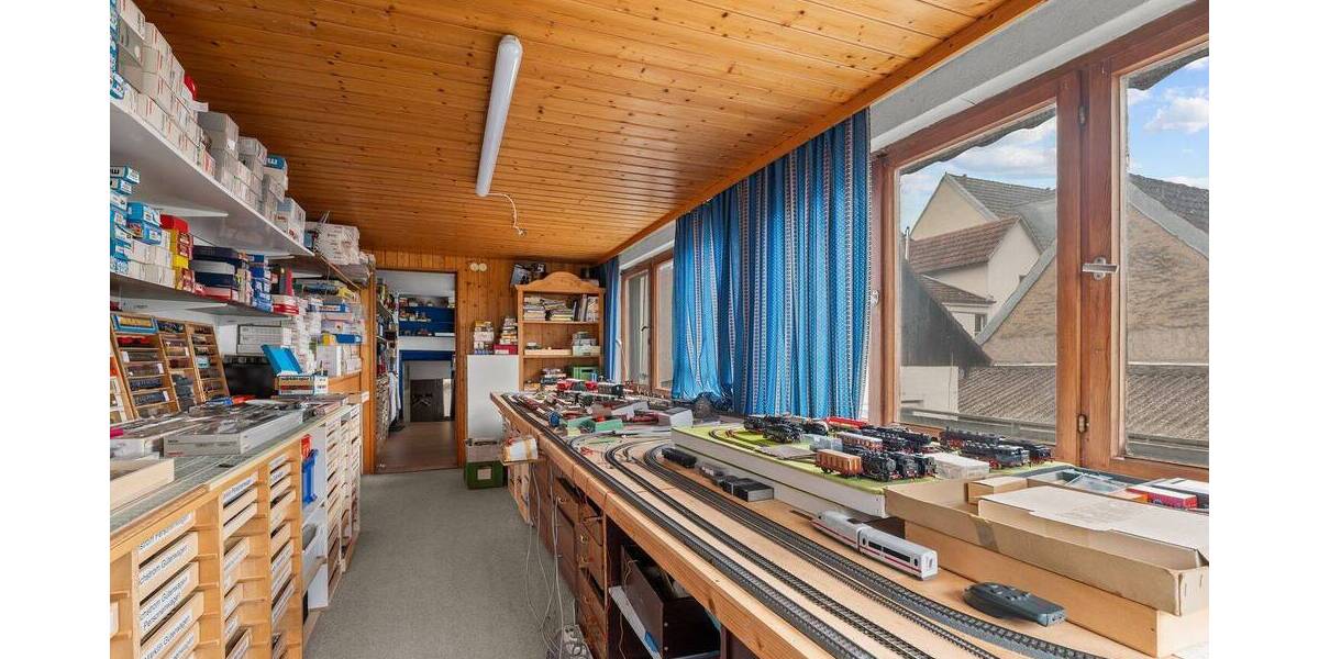Mehrfamilienhaus, Wohnhaus Waldkirch - 7 Zimmer, 136 m&sup2;, 450.000&euro; | Angebot:25697051