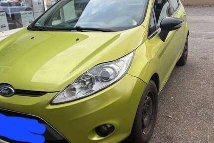 Ford Fiesta 130.542 km 3.199 &euro; Freiburg 79100