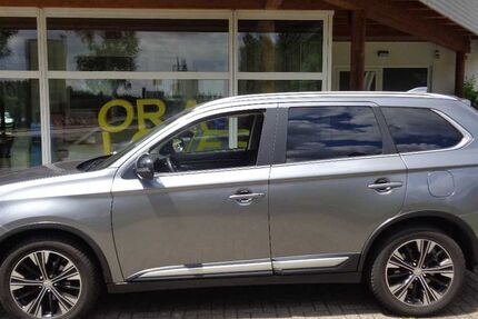 Mitsubishi Outlander 88.402 km 22.900 € Bernau 79872