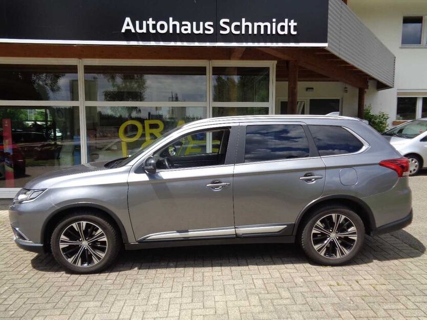 Mitsubishi Outlander 88.402 km 22.900 € Bernau 79872