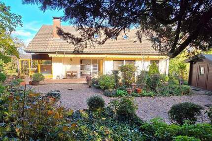 Haus Ballrechten-Dottingen Dottingen - 8 Zimmer, 202 m&sup2;, 699.000&euro; | Angebot:24582667