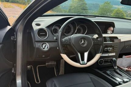 Mercedes-Benz 250 118.500 km 14.700 &euro; Kirchzarten 79199