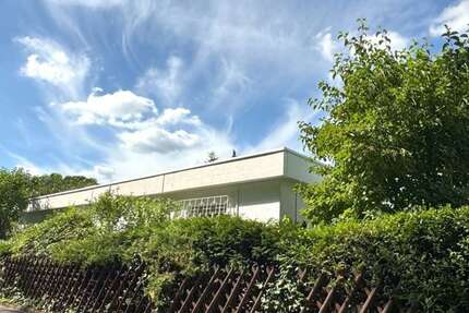 Haus zum Kaufen in Merzhausen 1.100.000 € 177 m² 5.5 zimmer