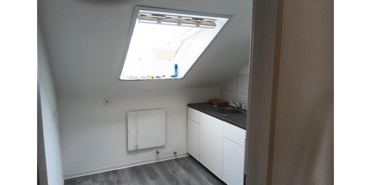 Dachgeschoßwohnung Breisach am Rhein - 3 Zimmer, 68 m&sup2;, 205.000&euro; | Angebot:27286887