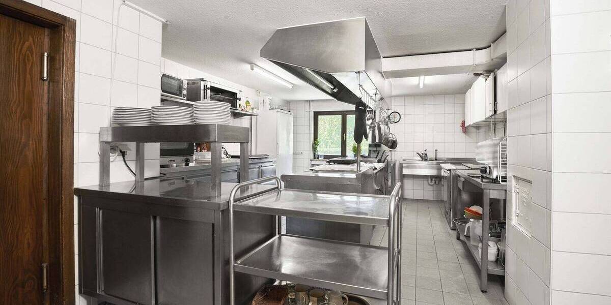 Gewerbeobjekt Simonswald - 1 Zimmer, 1.295.000&euro; | Angebot:26161227