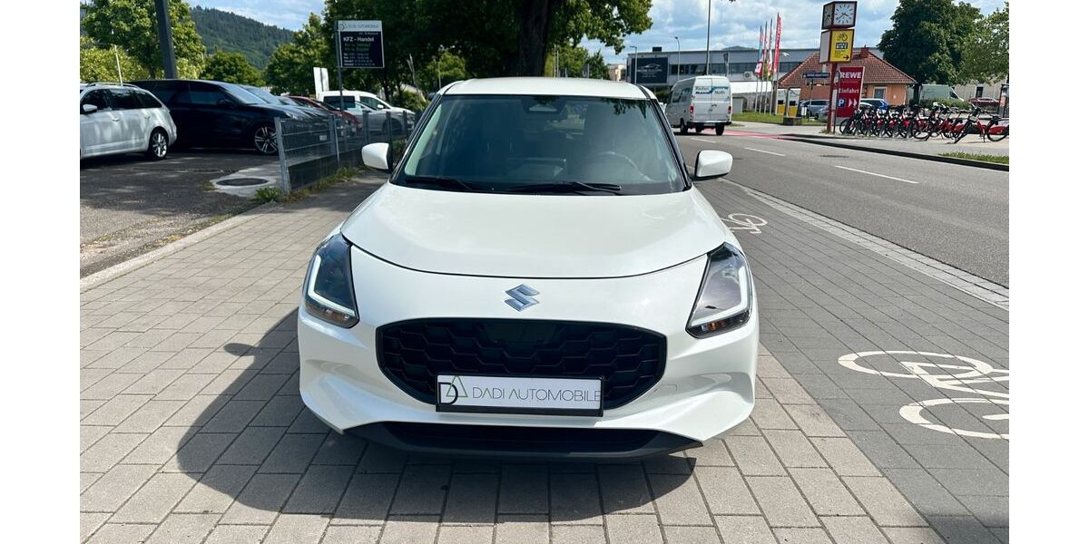 Suzuki Swift 27.411 km 15.490 &euro; Freiburg 79108