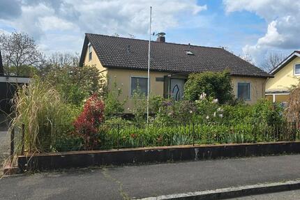 Haus Neuenburg am Rhein - 6 Zimmer, 185 m&sup2;, 585.000&euro; | Angebot:26339436