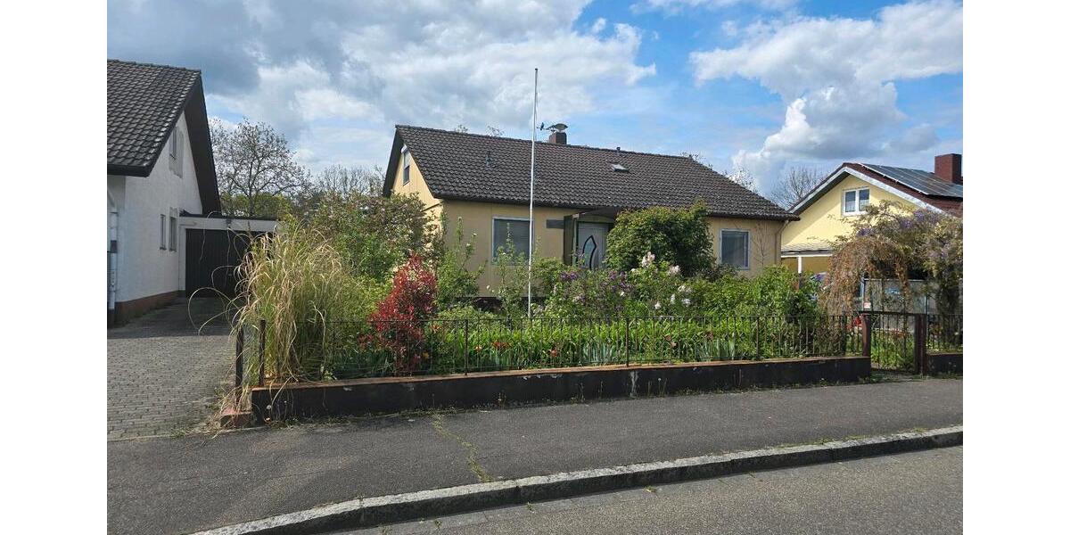 Mehrfamilienhaus, Wohnhaus Neuenburg am Rhein - 6 Zimmer, 185 m&sup2;, 585.000&euro; | Angebot:26339436
