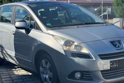 Peugeot 5008 150.000 km 2.500 € Staufen 79219