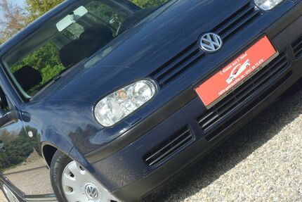 VW Golf 114.000 km 2.800 &euro; Freiburg 79111
