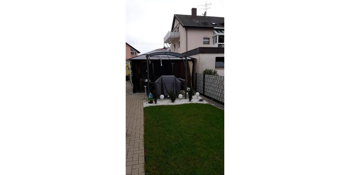 Dachgeschoßwohnung Emmendingen - 3 Zimmer, 75 m&sup2;, 299.000&euro; | Angebot:26941728
