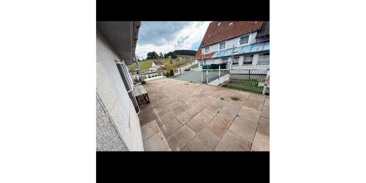 Einfamilienhaus Furtwangen im Schwarzwald - 5 Zimmer, 180 m&sup2;, 300.000&euro; | Angebot:27244512