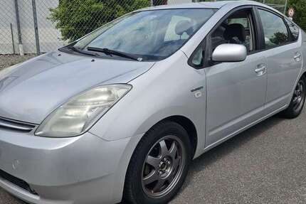 Toyota Prius 257.000 km 2.500 € Freiburg im Breisgau 79098
