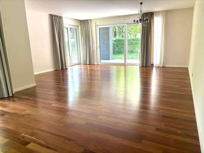 Wohnung zum Mieten in Freiburg 2.300 € 110 m²