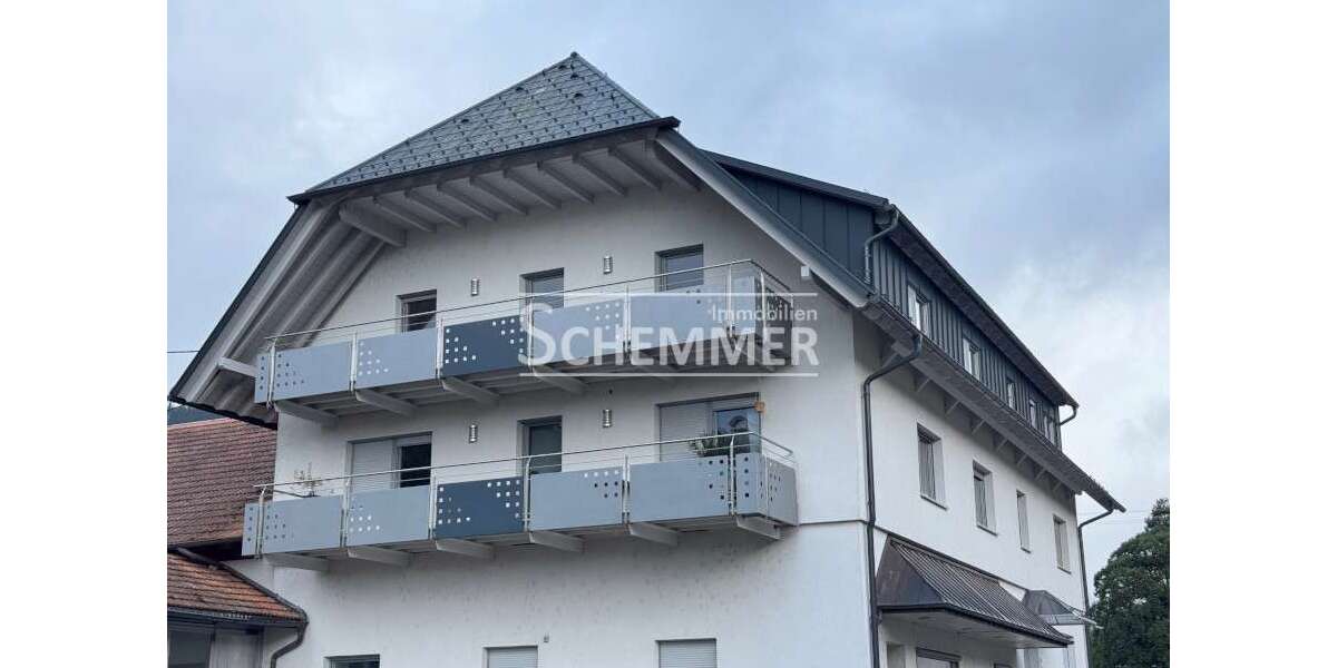 Etagenwohnung Simonswald - 5 Zimmer, 170 m&sup2;, 1.300&euro; | Angebot:26088712