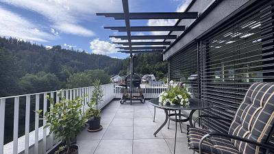 EXKLUSIV, ÜBER DEN DÄCHERN 3.5 zimmer