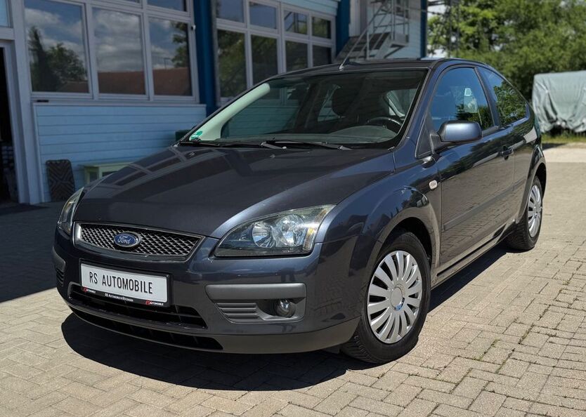 Ford Focus 193.000 km 2.690 € Bötzingen 79268