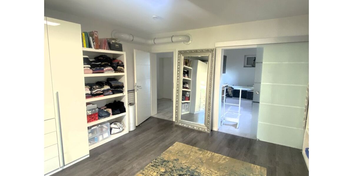 Provisionsfrei* Einmaliges saniertes 3FH, energetisch modernisiert - Mehrfamilienhaus, Wohnhaus Staufen | Angebot:25861407