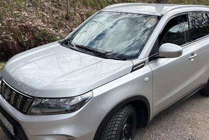 Suzuki Vitara 54.000 km 21.100 &euro; Freiburg 79102