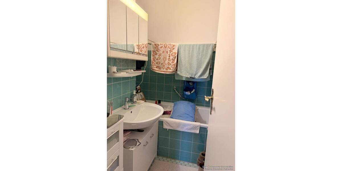 Etagenwohnung Freiburg im Breisgau Weingarten - 2 Zimmer, 82 m&sup2;, 290.000&euro; | Angebot:25746950