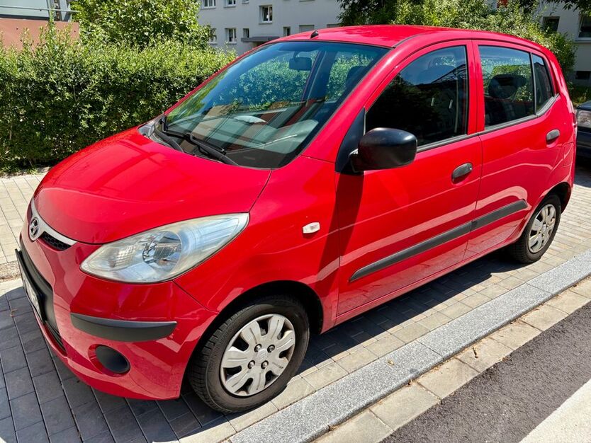 Hyundai i10 162.400 km 950 € Freiburg 79106