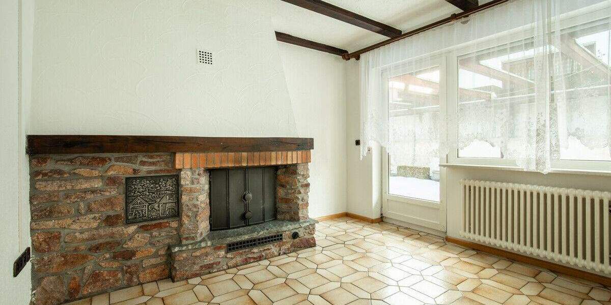 Mehrfamilienhaus, Wohnhaus Titisee-Neustadt Neustadt - 8 Zimmer, 152 m&sup2;, 399.000&euro; | Angebot:25797708