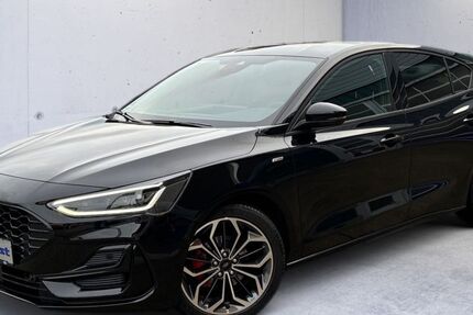 Ford Focus 29.500 km 26.990 &euro; Bahlingen am Kaiserstuhl 79353