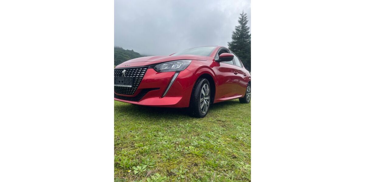 Peugeot 208 54.120 km 13.390 &euro; Münstertal 79244