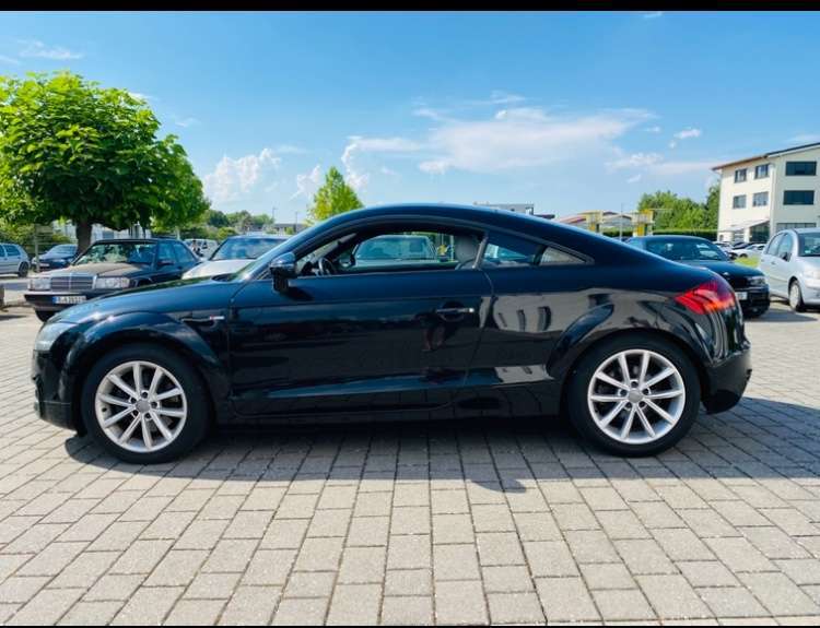 TT