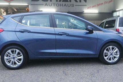 Ford Fiesta 25.000 km 18.900 € Eichstetten 79356
