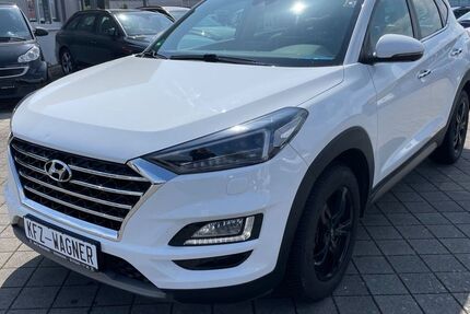 Hyundai TUCSON 65.000 km 21.499 &euro; Endingen 79346