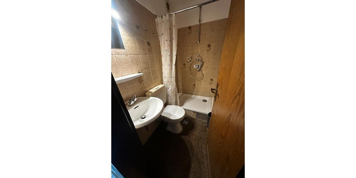 Etagenwohnung March - 1 Zimmer, 11 m&sup2;, 650&euro; | Angebot:25056879