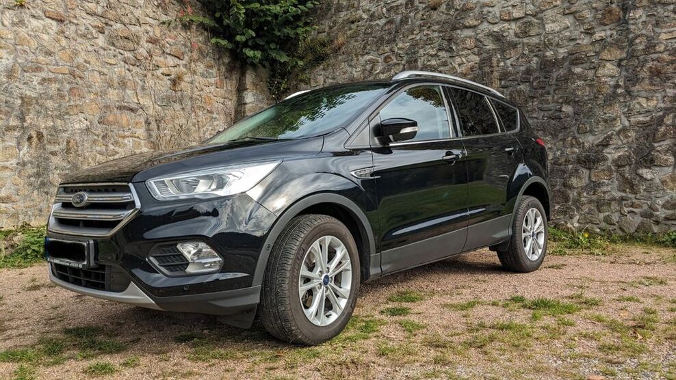 Ford Kuga 103.000 km 16.700 € Münstertal/Schwarzwald 79244
