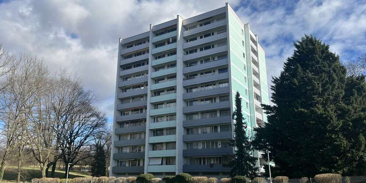 Etagenwohnung Freiburg Betzenhausen - 3 Zimmer, 84 m&sup2;, 195.000&euro; | Angebot:27162769