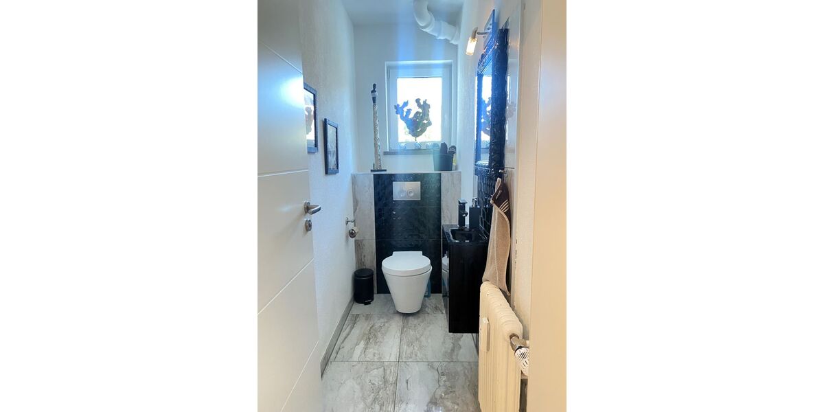 Provisionsfrei* Einmaliges saniertes 3FH, energetisch modernisiert - Mehrfamilienhaus, Wohnhaus Staufen | Angebot:25861407