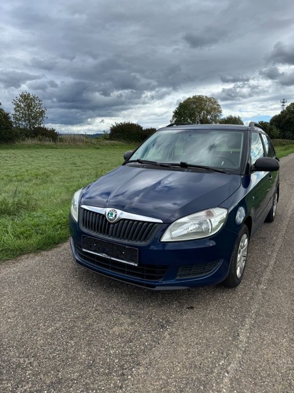 Skoda Fabia 249.000 km 3.800 € Ettenheim 77955