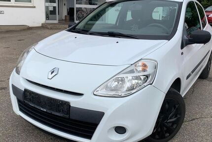 Renault Clio 136.000 km 3.800 € Freiburg im Breisgau 79114