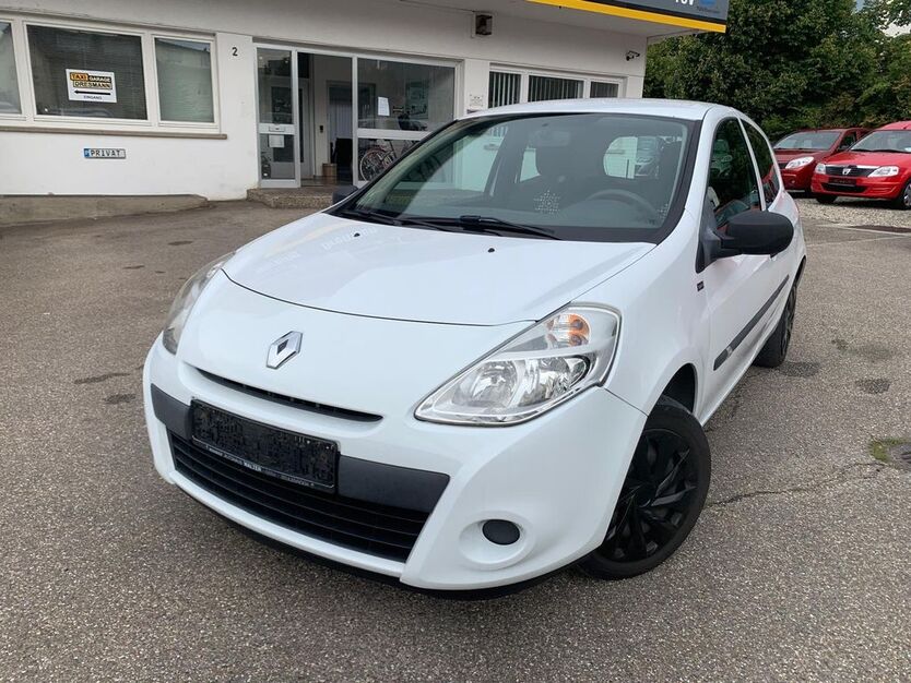 Renault Clio 136.000 km 3.800 € Freiburg im Breisgau 79114