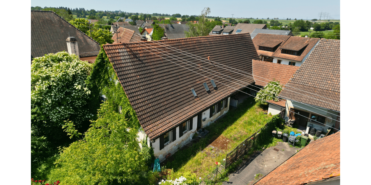 Einfamilienhaus Heitersheim - 7 Zimmer, 193 m&sup2;, 290.000&euro; | Angebot:26844915