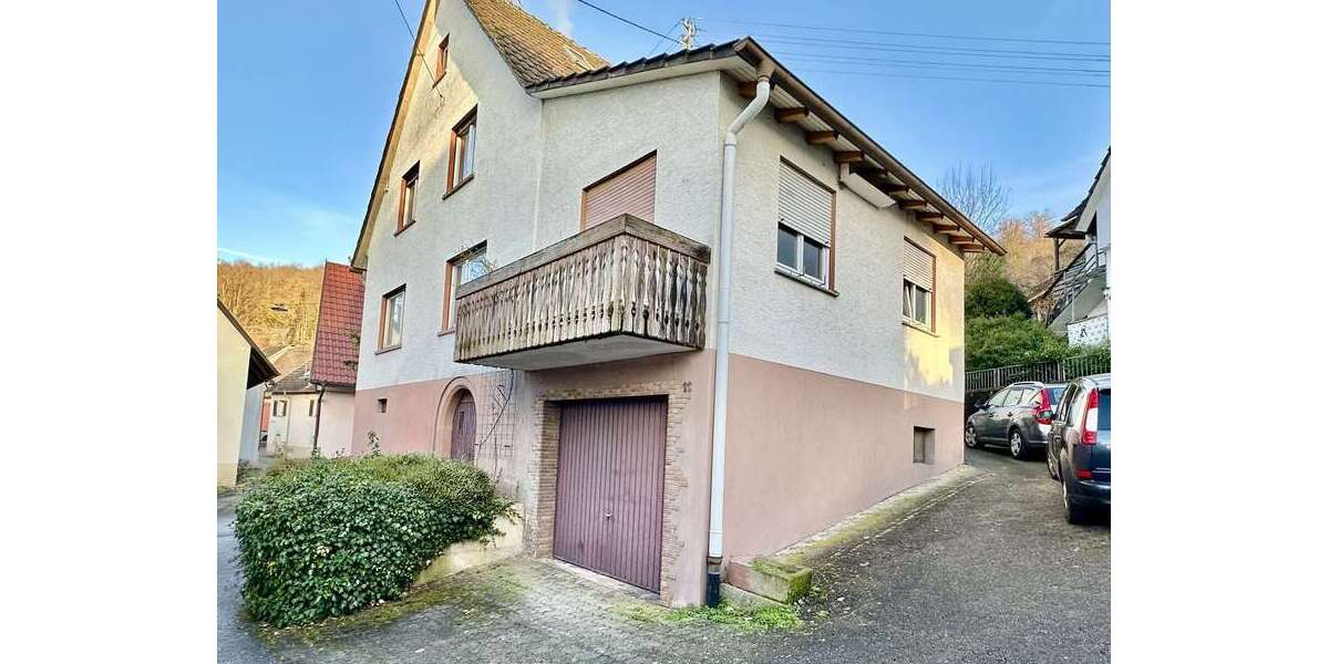 Einfamilienhaus Teningen - 9 Zimmer, 170 m&sup2;, 285.000&euro; | Angebot:27281861