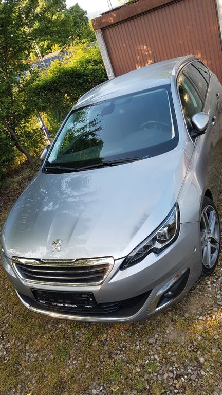 Peugeot 308 172.000 km 6.500 € Freiburg im Breisgau 79114