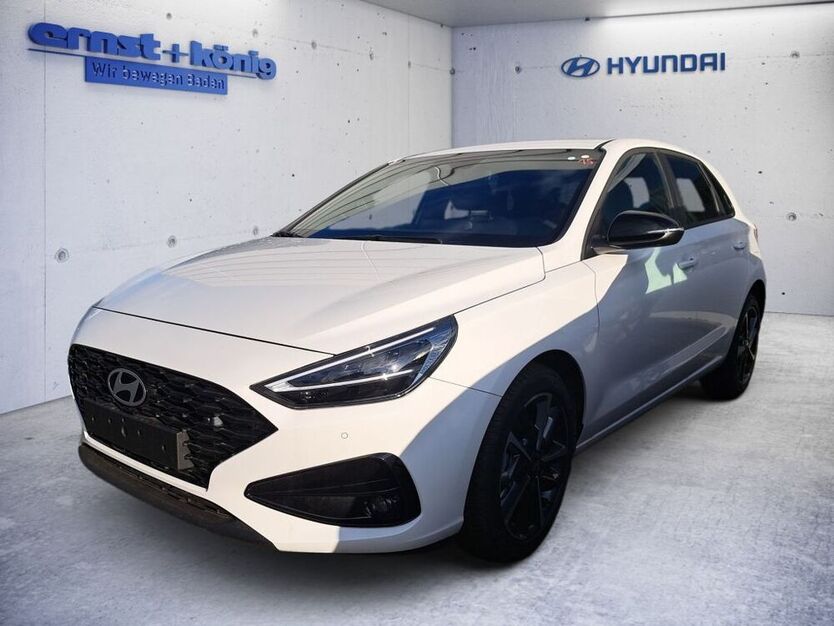 i30