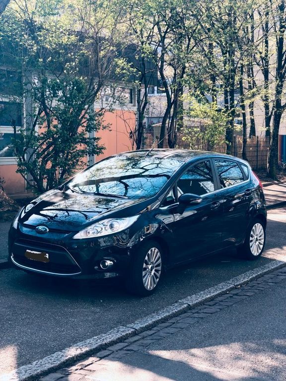 Ford Fiesta 222.850 km 3.200 € Freiburg im Breisgau 79110